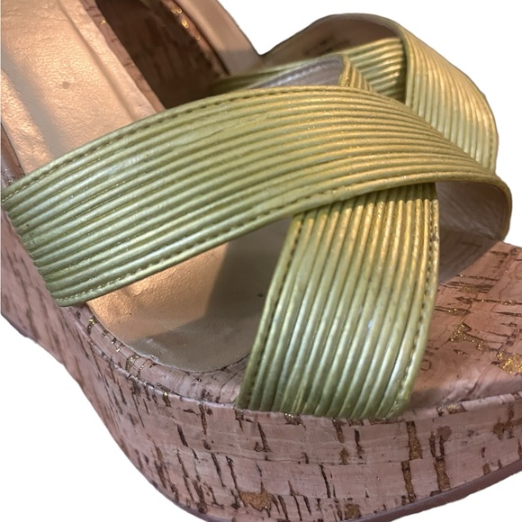 LUICHINY Mystical Gold Cork Wedge Platform Sandals Sz 9 - Picture 11 of 13